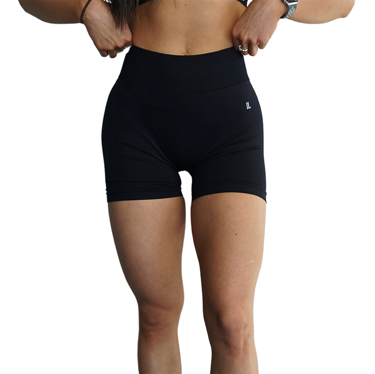 Sculpted Scrunch Shorts (Black)